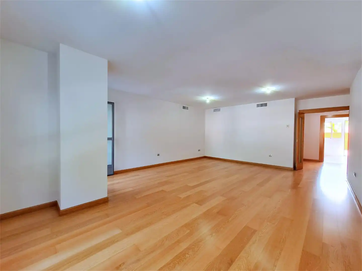 Piso en venta en Avenida Reina Victoria Eugenia, 2, Alameda