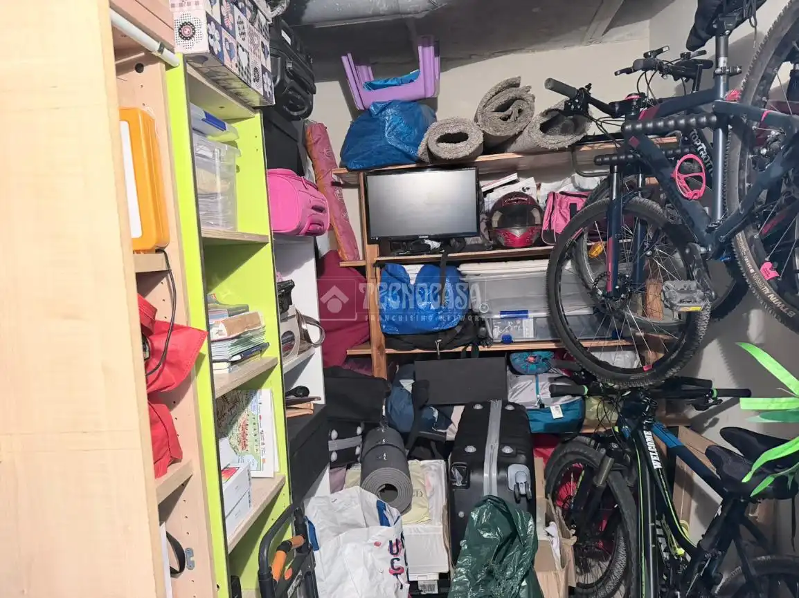 Piso en venta en Madrid con Aire acondicionado, Calefacción y Trastero
