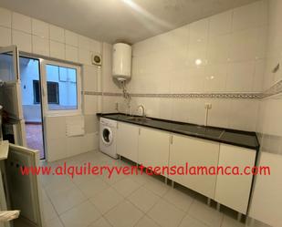 Kitchen of Flat to rent in Salamanca Capital  with Balcony