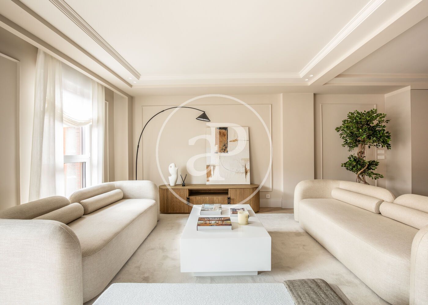 Sala d'estar de Pis en venda en  Madrid Capital amb Aire condicionat, Calefacció i Traster