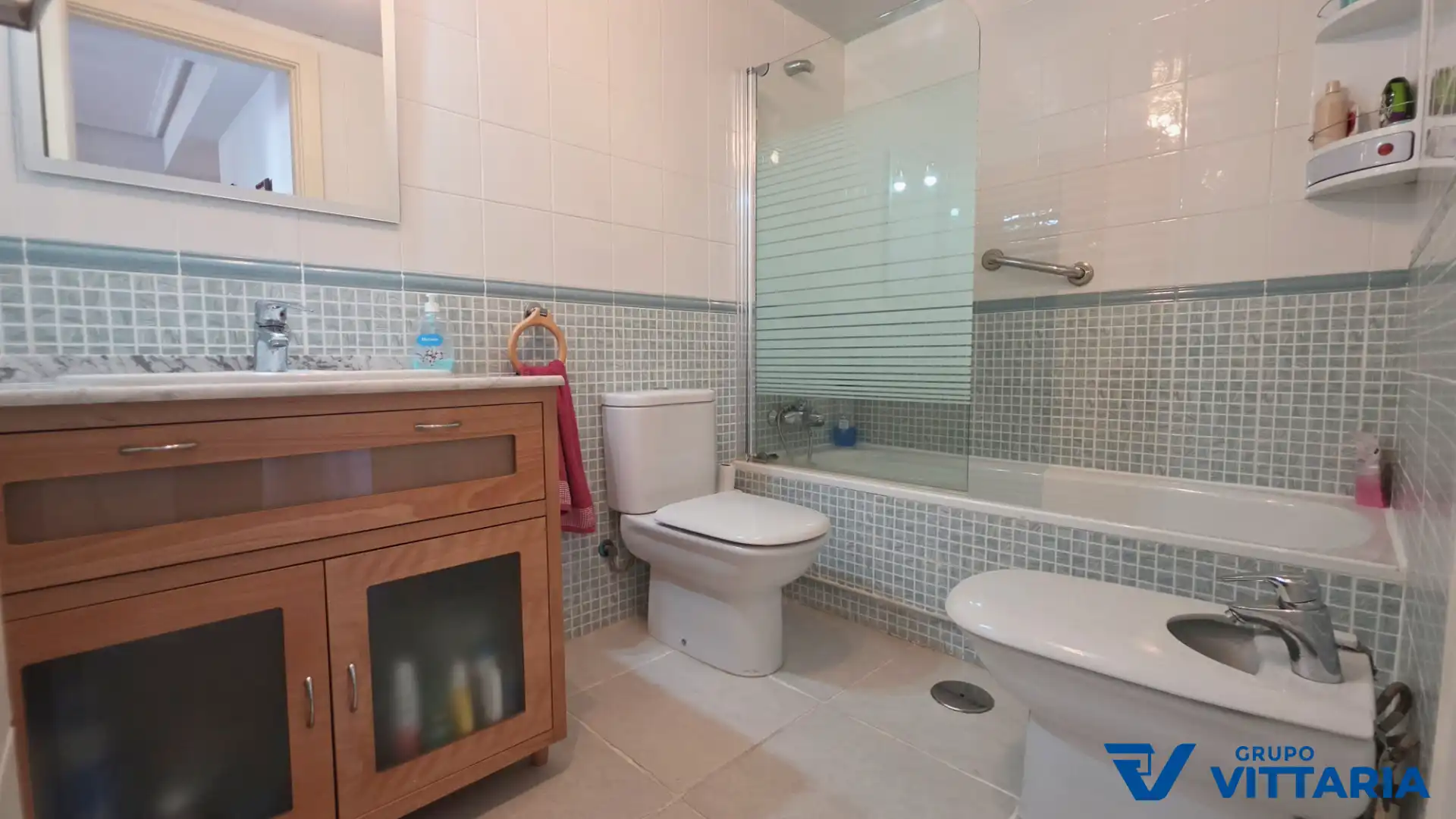 Baño de Piso en venta en Vera con Aire acondicionado, Terraza y Trastero