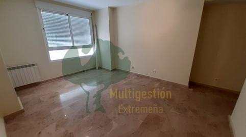 Photo 3 of Flat for rent in Centro, Cáceres Capital