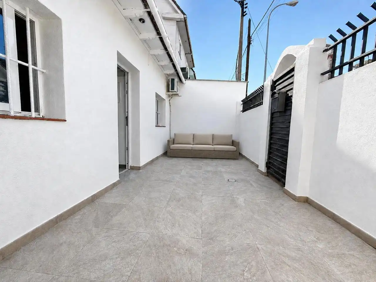 Terraza de Planta baja para compartir en Madrid con Aire acondicionado y Amueblado