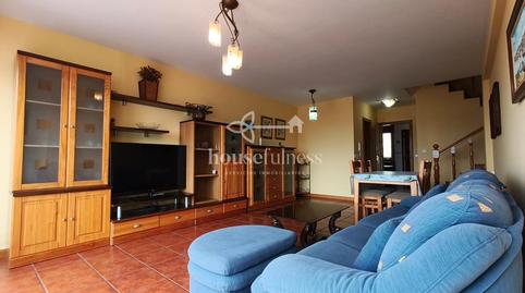 Foto 3 de Casa adosada en venta en Miño, A Coruña