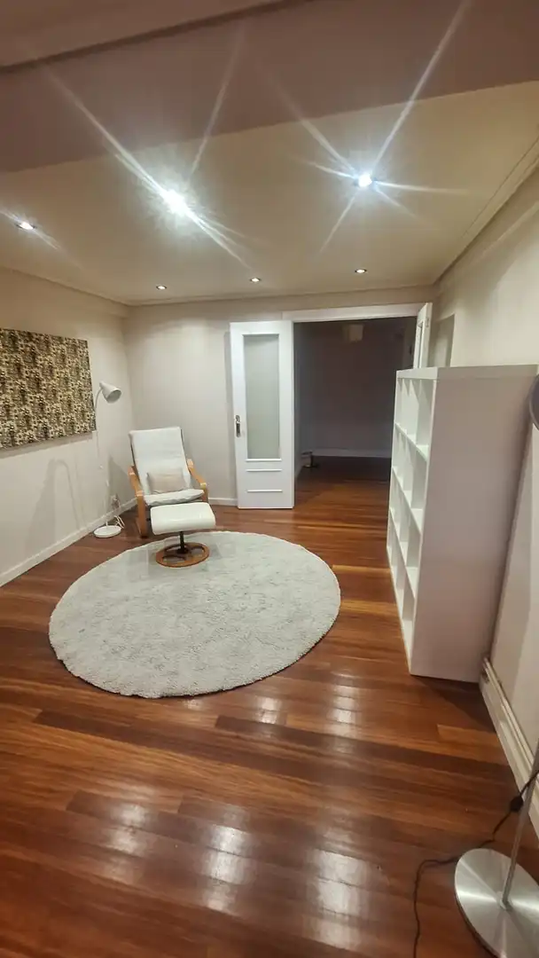 Flat for rent in Iturribide Kalea, Santa María de Getxo