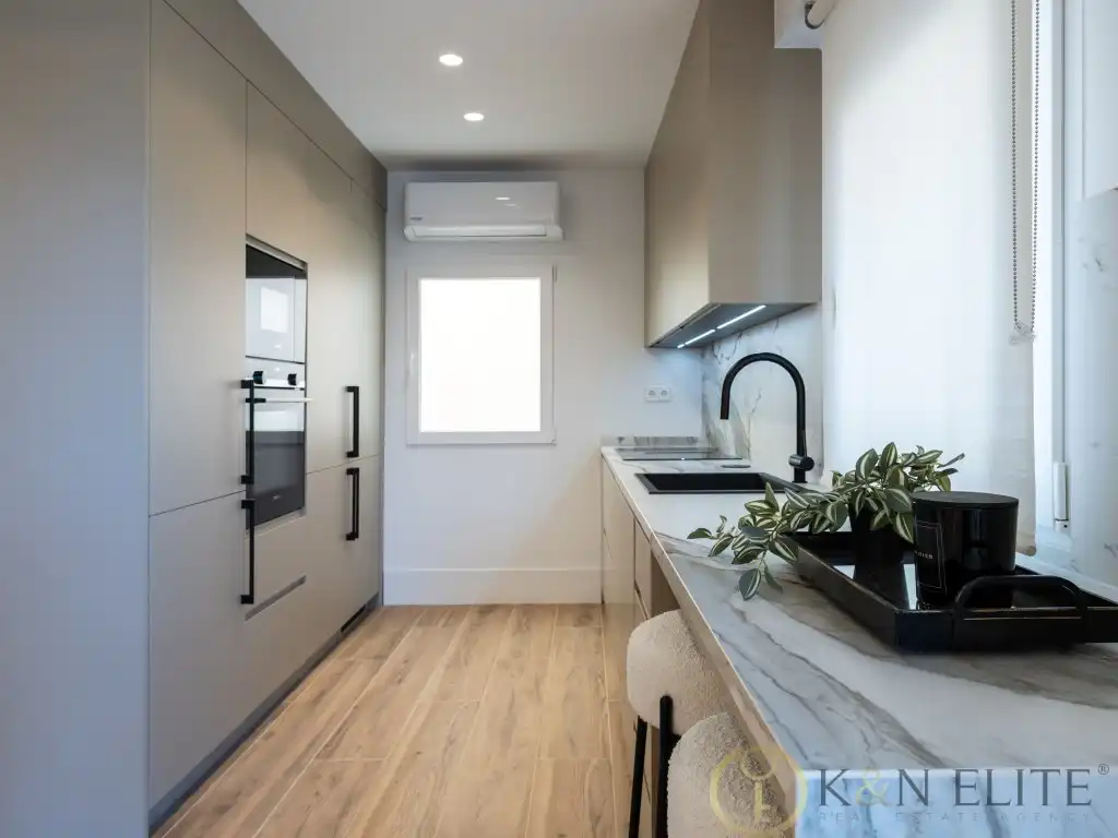 Flat with lift for sale in Calle Francisco Silvela, imagen 7
