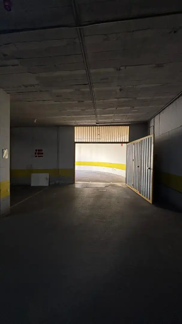 Parking of Garage for sale in Granada