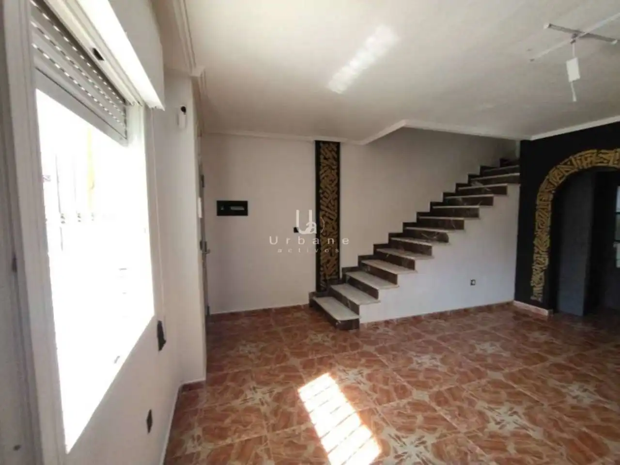 Casa a schiera in vendita a Calle Pintor Miguel Ángel 107, imagen 3