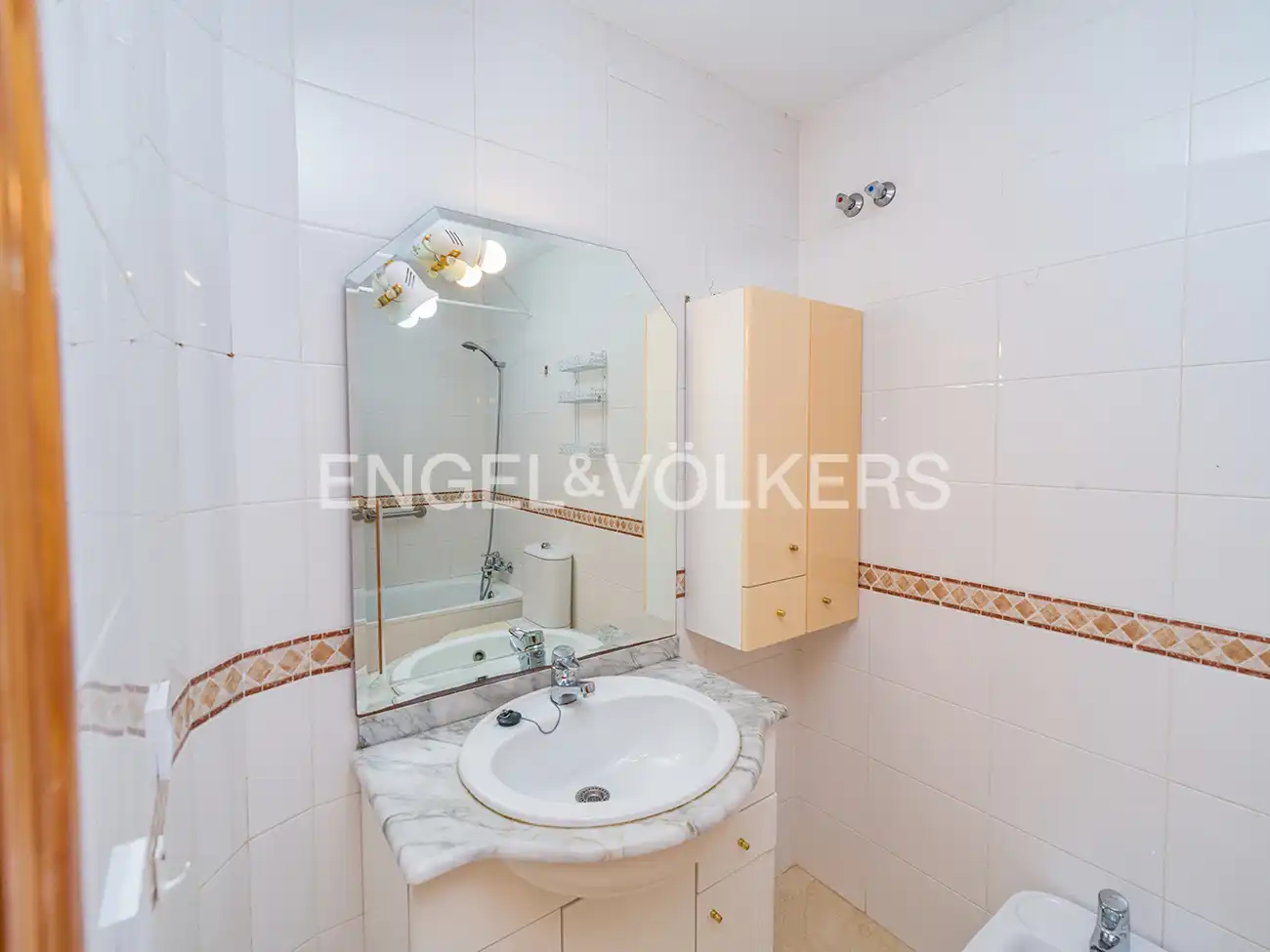 Terraced house with balcony for sale in Carrer dels Alguers 4, imagen 20