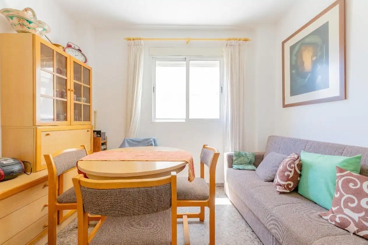 Living room of Flat for sale in La Pobla de Vallbona  with Balcony