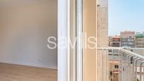 Dormitori de Apartament en venda en  Barcelona Capital amb Aire condicionat, Forn i Balcó