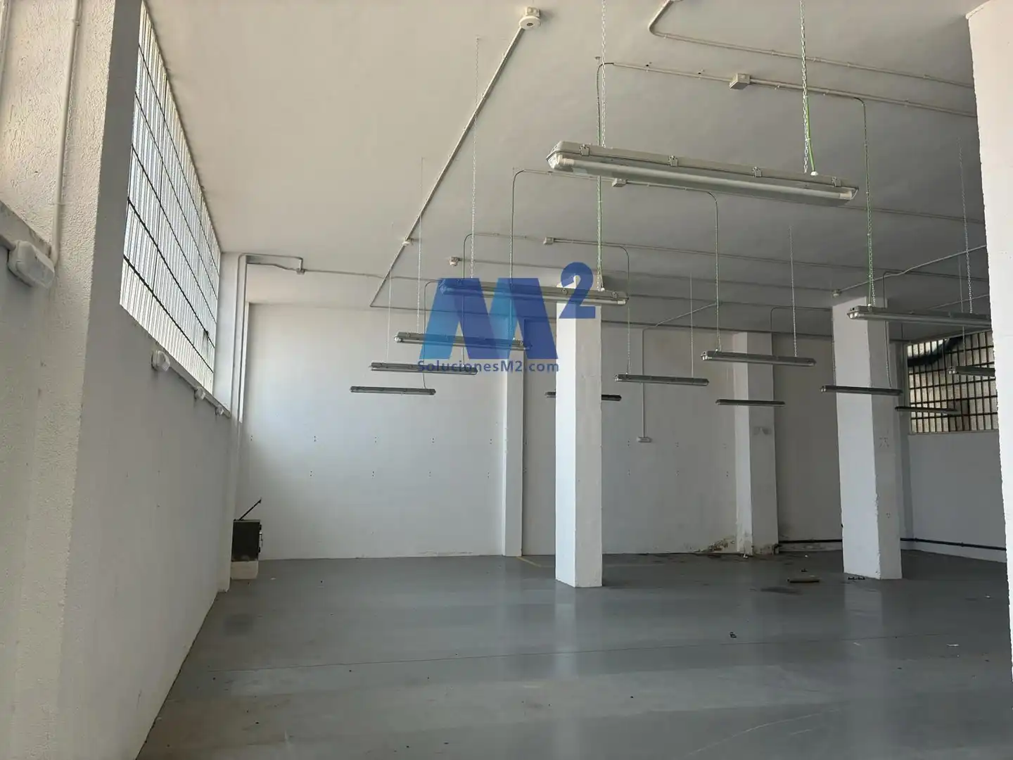 Nave industrielle avec ascenseur à vendre à San Blas, imagen 4