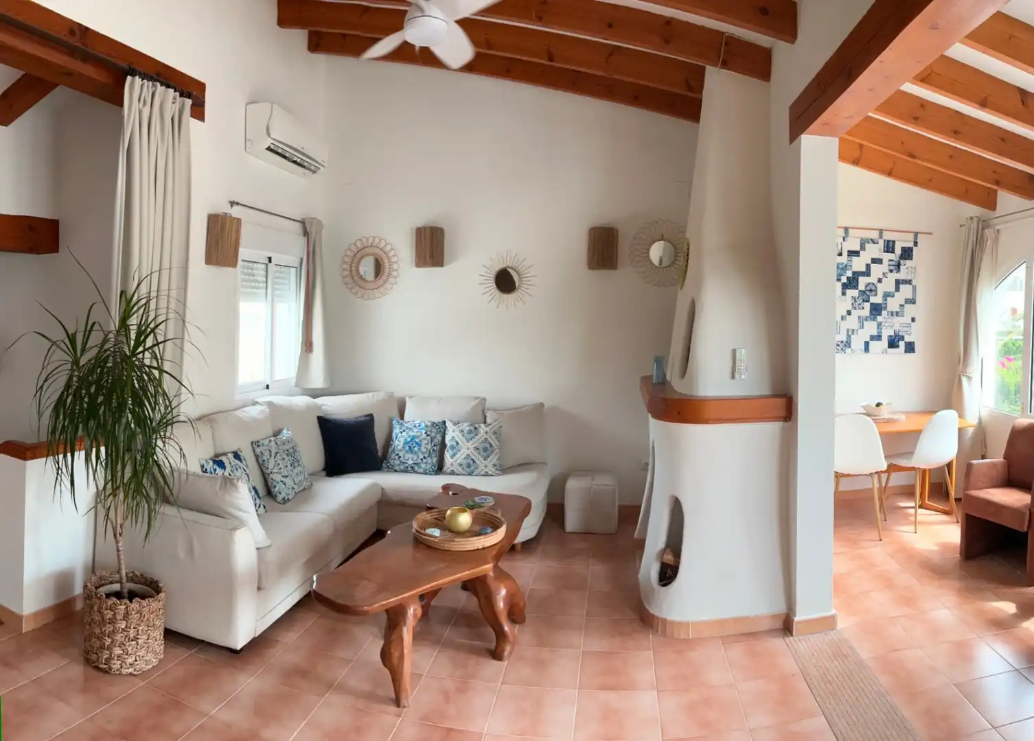 Sala d'estar de Casa o xalet en venda en Calpe / Calp amb Aire condicionat, Calefacció i Terrassa