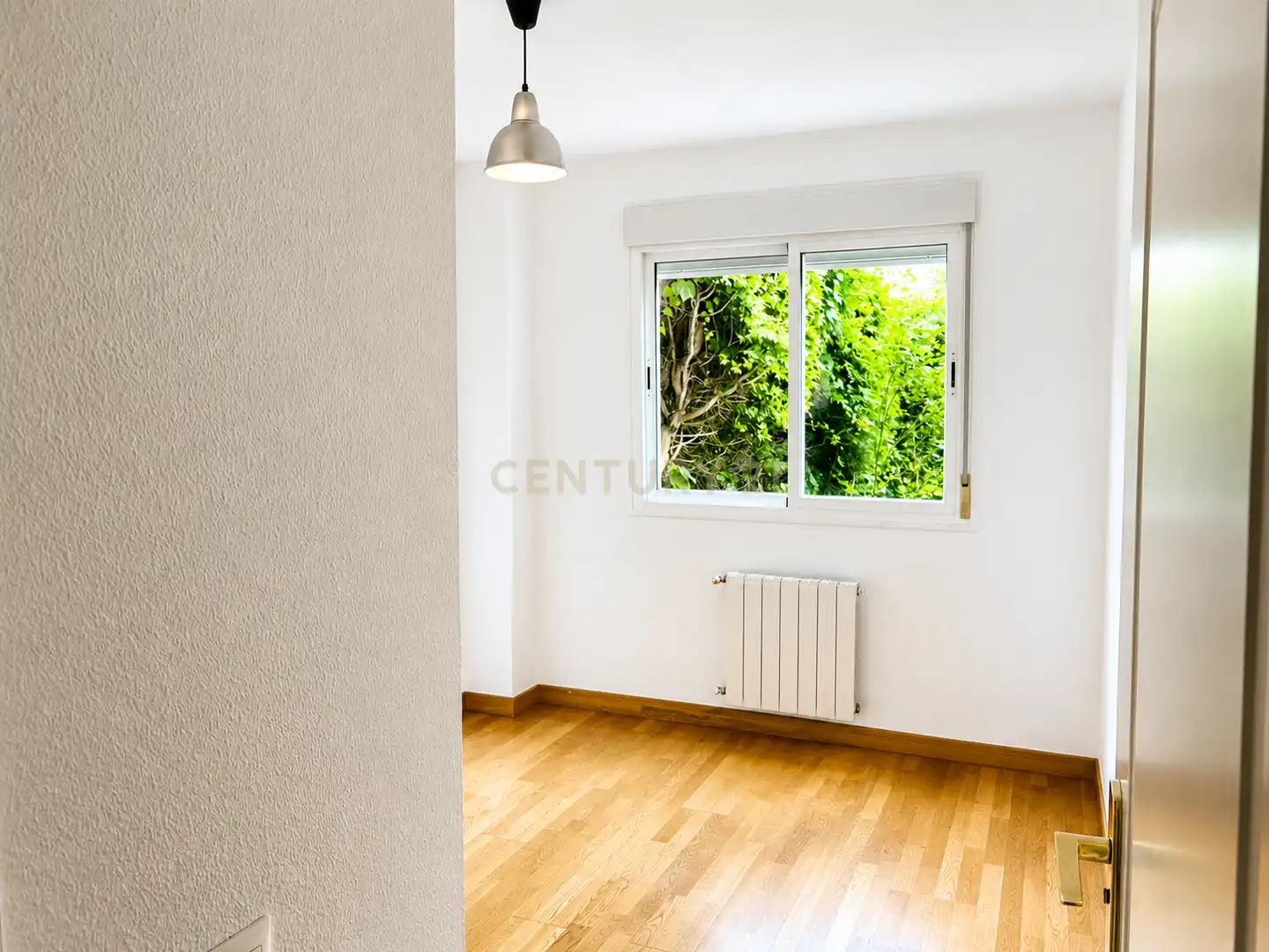 Habitación de Apartamento de alquiler en Majadahonda con Piscina