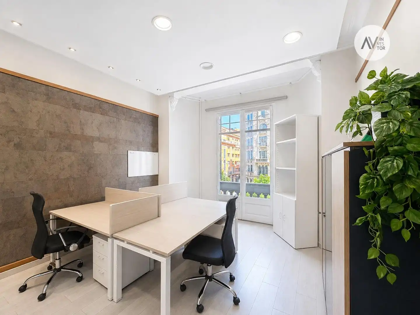Office for rent in Barcelona  with Air Conditioner, Heating and Storage room