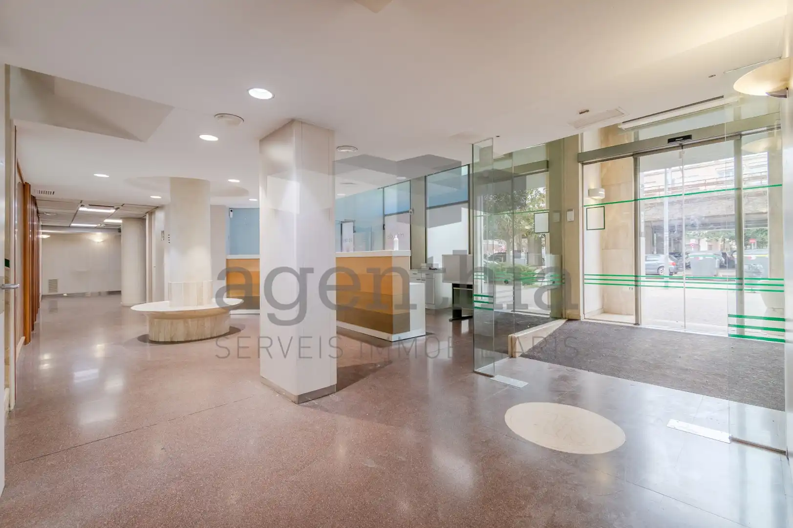 Local en venta en Girona con Aire acondicionado