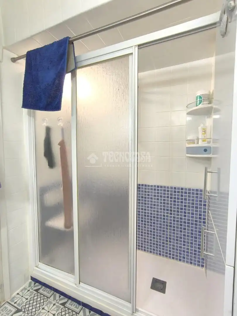 Baño de Piso en venta en Alcalá de Henares con Aire acondicionado, Calefacción y Parquet