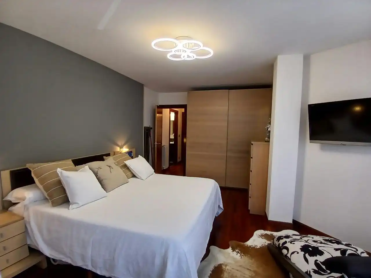 Bedroom of Flat for sale in Castro-Urdiales  with Heating and Furnished