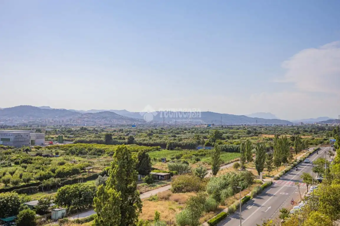 Piso en venta en Sant Feliu de Llobregat con Aire acondicionado y Balcón