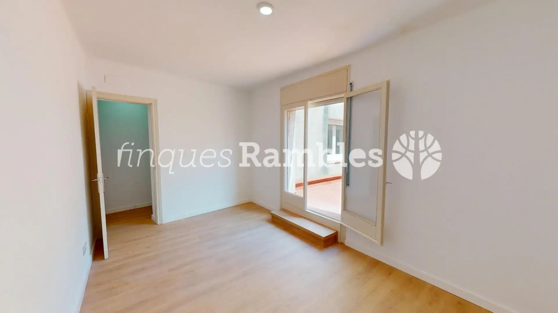 Habitación de Piso en venta en Igualada con Parquet y Terraza