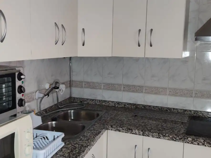 Cuina de Casa o xalet de lloguer en Aracena amb Moblat, Rentadora i Microones