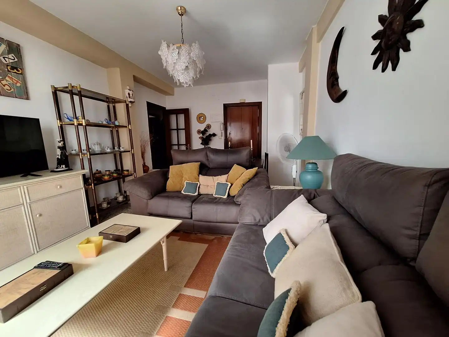 Piso con ascensor en venta en Estepona Pueblo, imagen 4