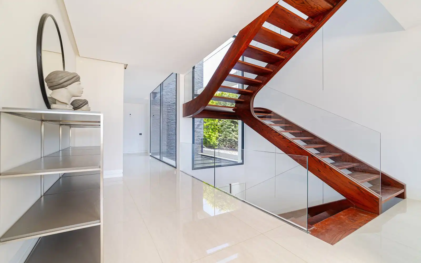 Haus oder Chalet zur Miete in Marbella mit Klimaanlage, Privatgarten und Terrasse