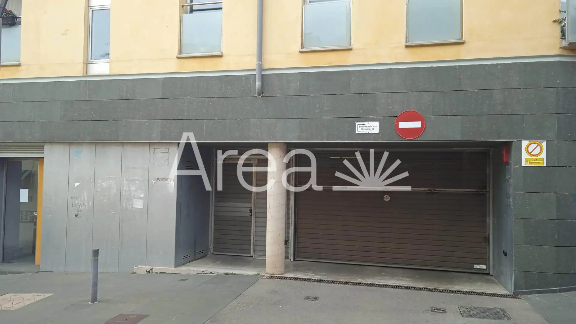 Parcheggio in vendita a Calle LLESSAMI, imagen 10