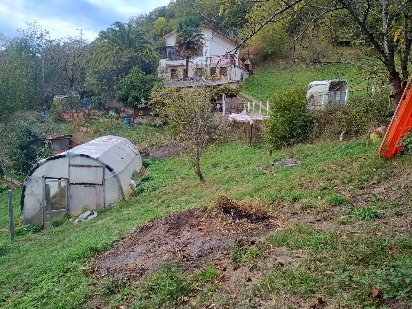 Casa o xalet en venda en Laviana amb Calefacció, Jardí privat i Moblat