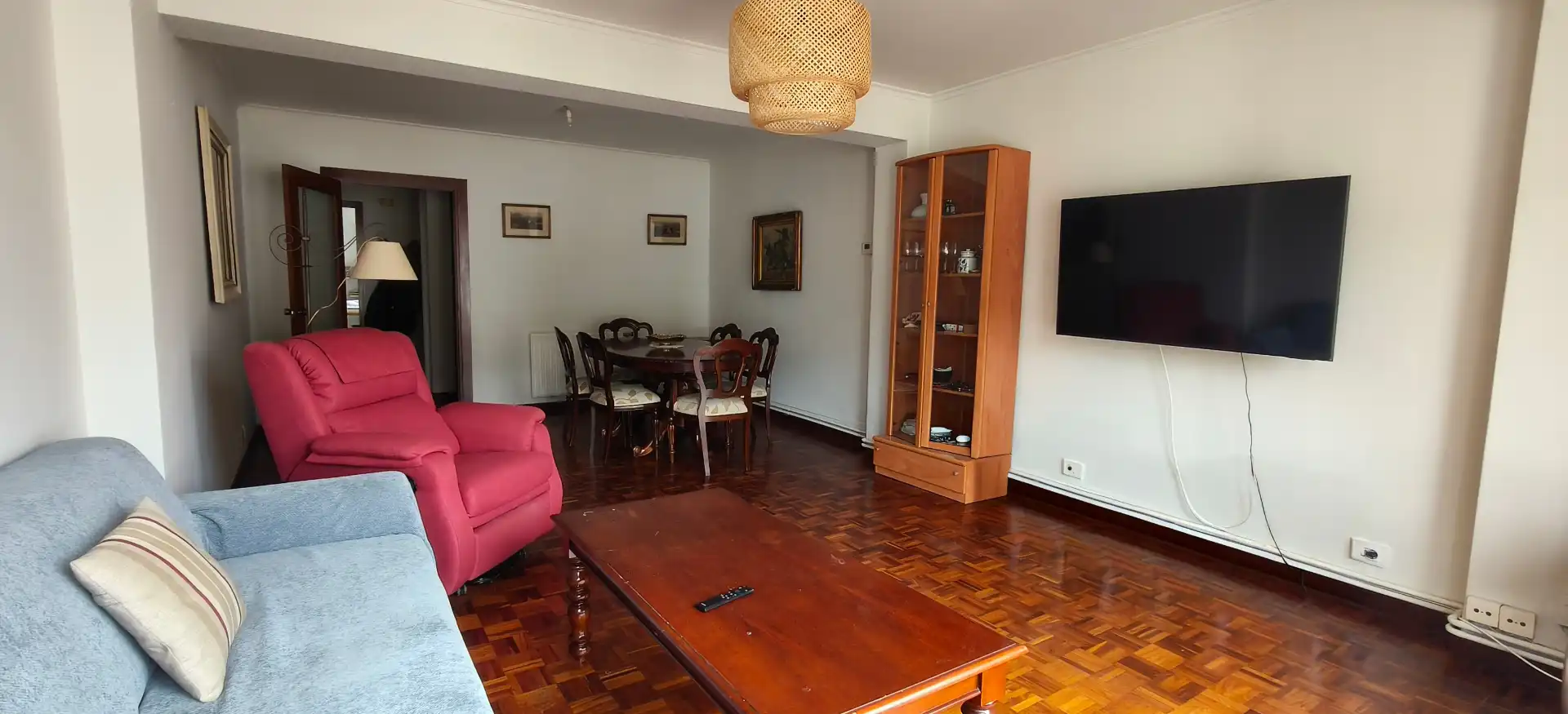 Living room of Flat for sale in Cedeira  with Heating, Parquet flooring and Furnished