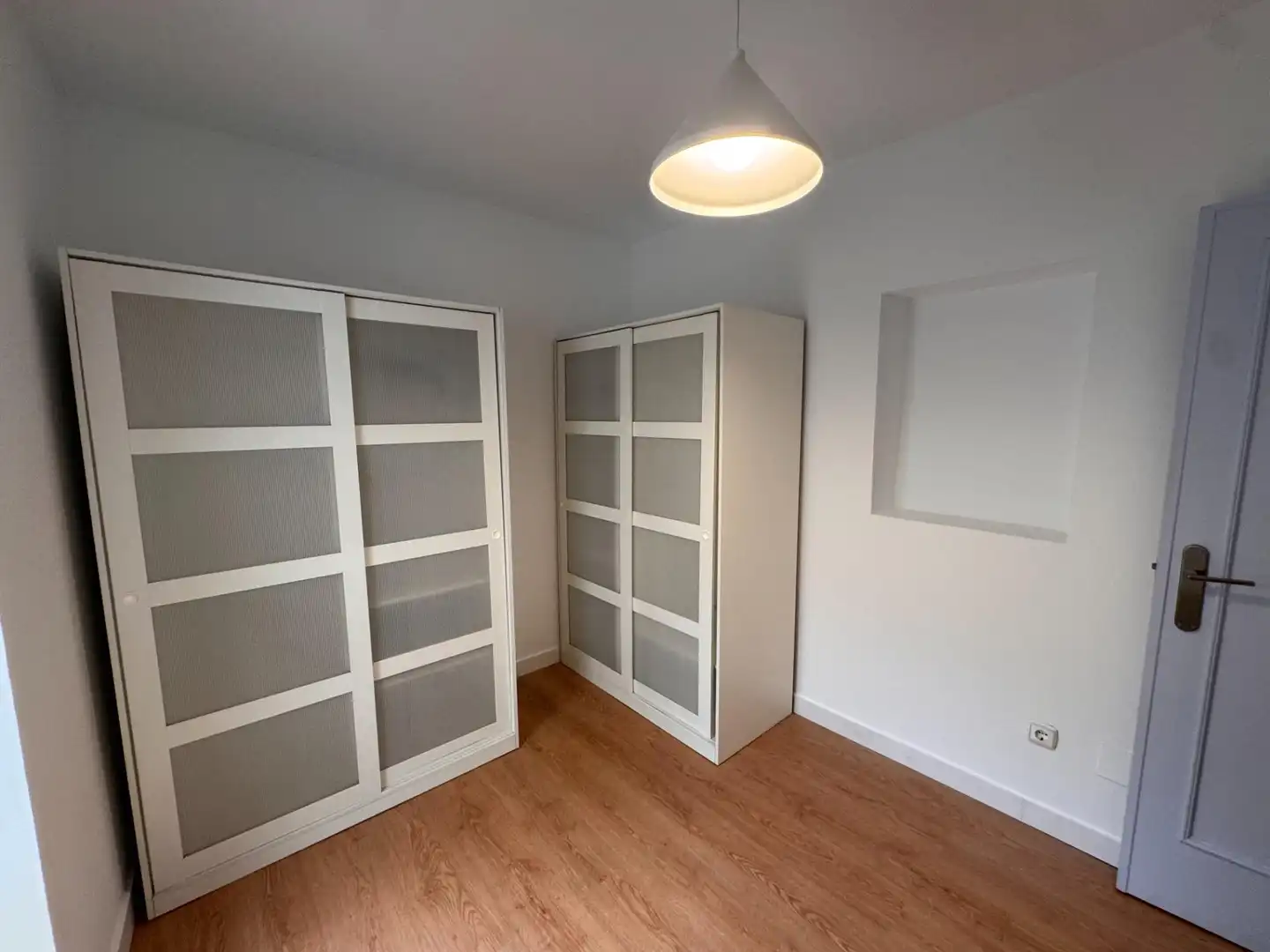 Ground floor for rent in Calle ALFONSO VII, Centro