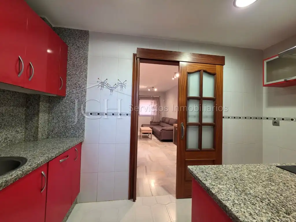 Cuina de Pis en venda en Mijas amb Moblat i Forn