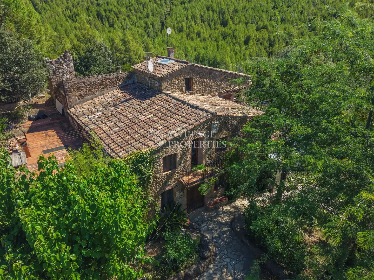 Casa rústica con piscina en venta en Llado s/n, imagen 12