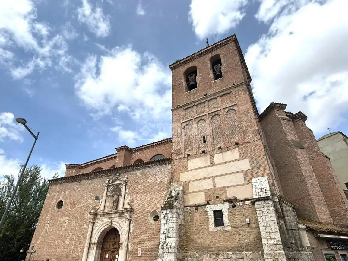 Vista exterior de Casa o xalet en venda en Medina del Campo