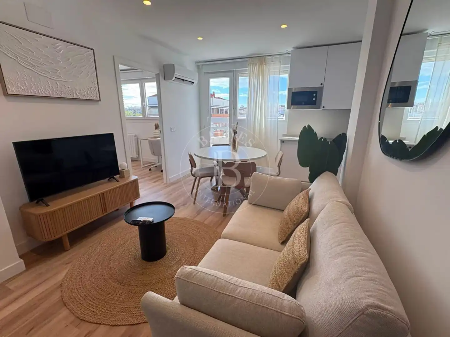 Living room of Attic for rent in Madrid  with Air Conditioner, Heating and Terrace