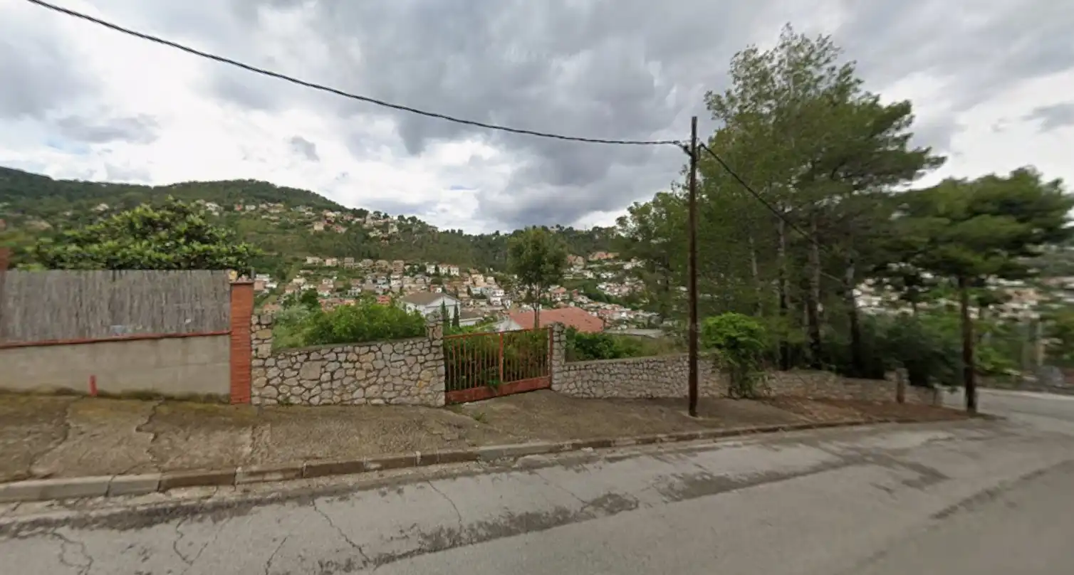 Wohnbaugrundstück zum Verkauf in Vallirana, imagen 5