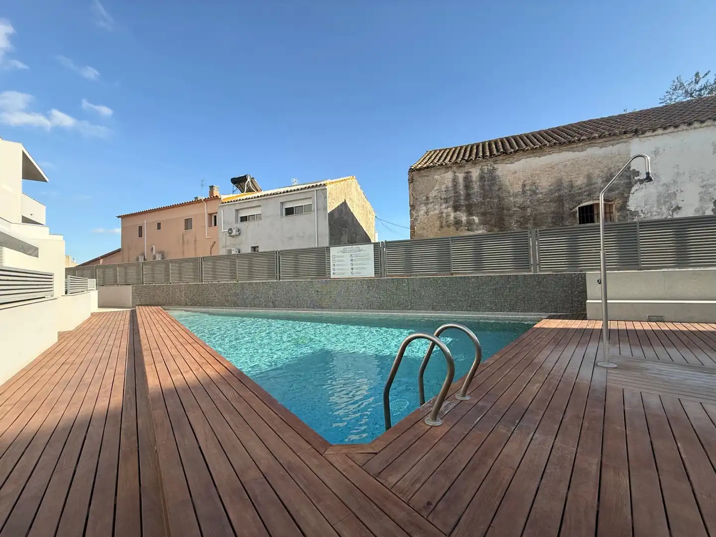 Apartament amb piscina en venda a Deltebre, imagen 4