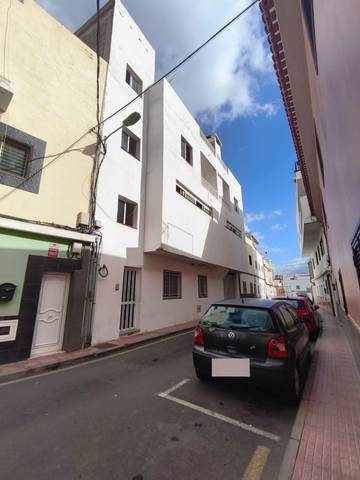 Edificio en Venta en La Camella