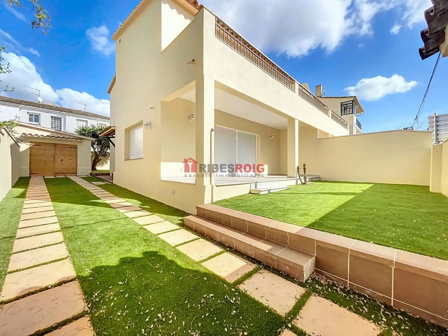 Detached homes for sale in Circumval Lacio, Centre