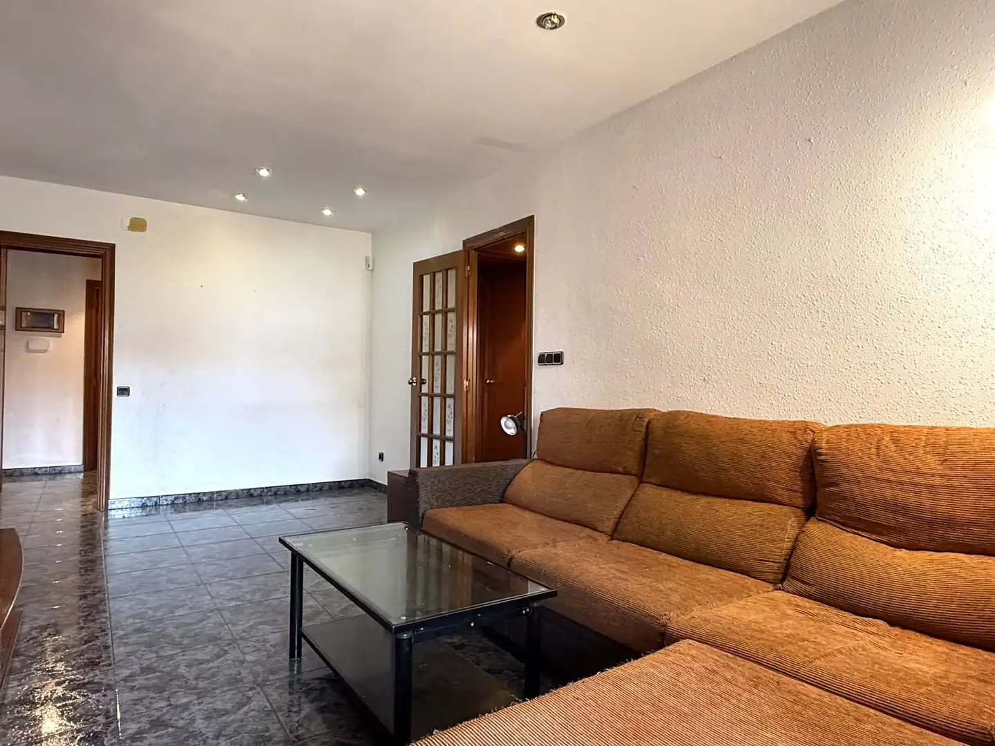 Sala d'estar de Pis en venda en Sant Boi de Llobregat amb Aire condicionat, Calefacció i Terrassa