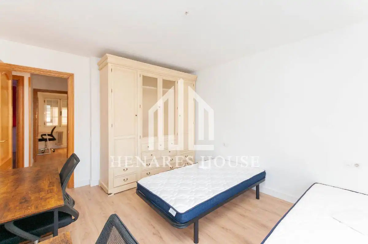 Wohnung mit Aufzug zur Miete in Barrio Venecia - Nueva Alcalá, imagen 12