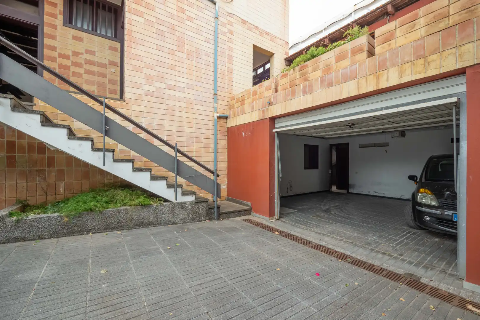 Aparcament de Casa o xalet en venda en Las Palmas de Gran Canaria amb Aire condicionat, Jardí privat i Parquet
