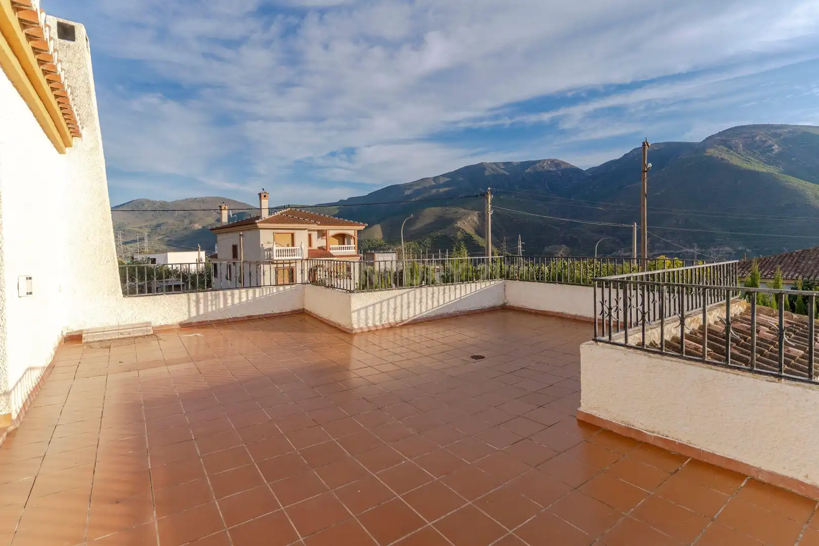 Terrassa de Casa o xalet en venda en Órgiva amb Aire condicionat, Jardí privat i Traster