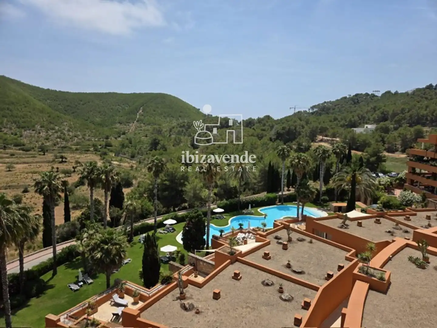 Jardín de Dúplex de alquiler en Santa Eulària des Riu con Aire acondicionado, Terraza y Trastero