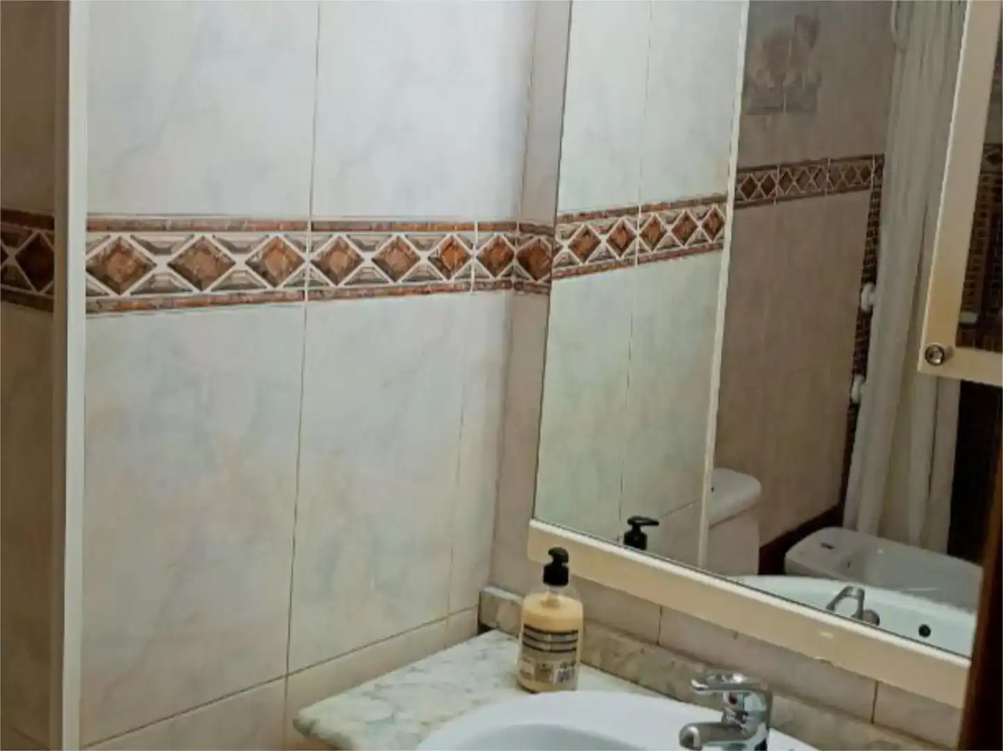 Bathroom of Flat for sale in Sabadell  with Terrace