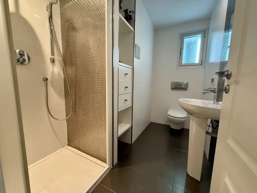 Badezimmer von Wohnung zur Miete in Castellón de la Plana / Castelló de la Plana