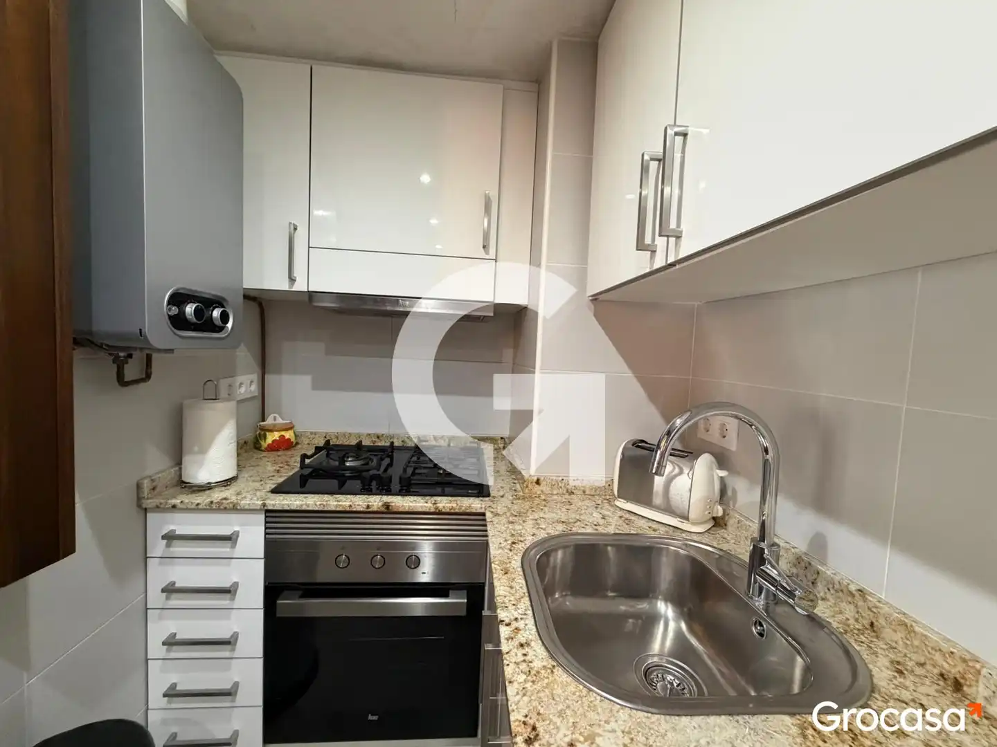 Cuina de Apartament en venda en Tossa de Mar amb Aire condicionat, Terrassa i Forn