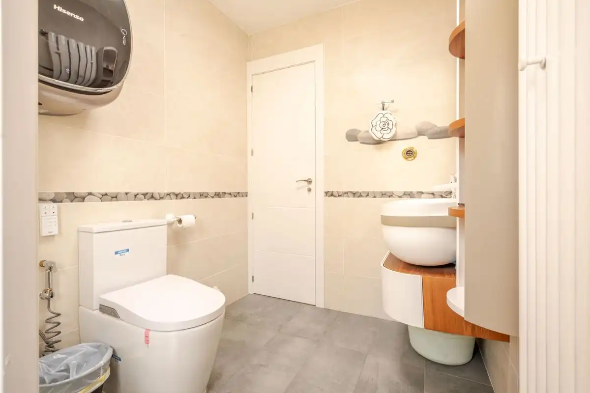 Baño de Casa o chalet en venta en Boadilla del Monte con Aire acondicionado, Calefacción y Jardín privado