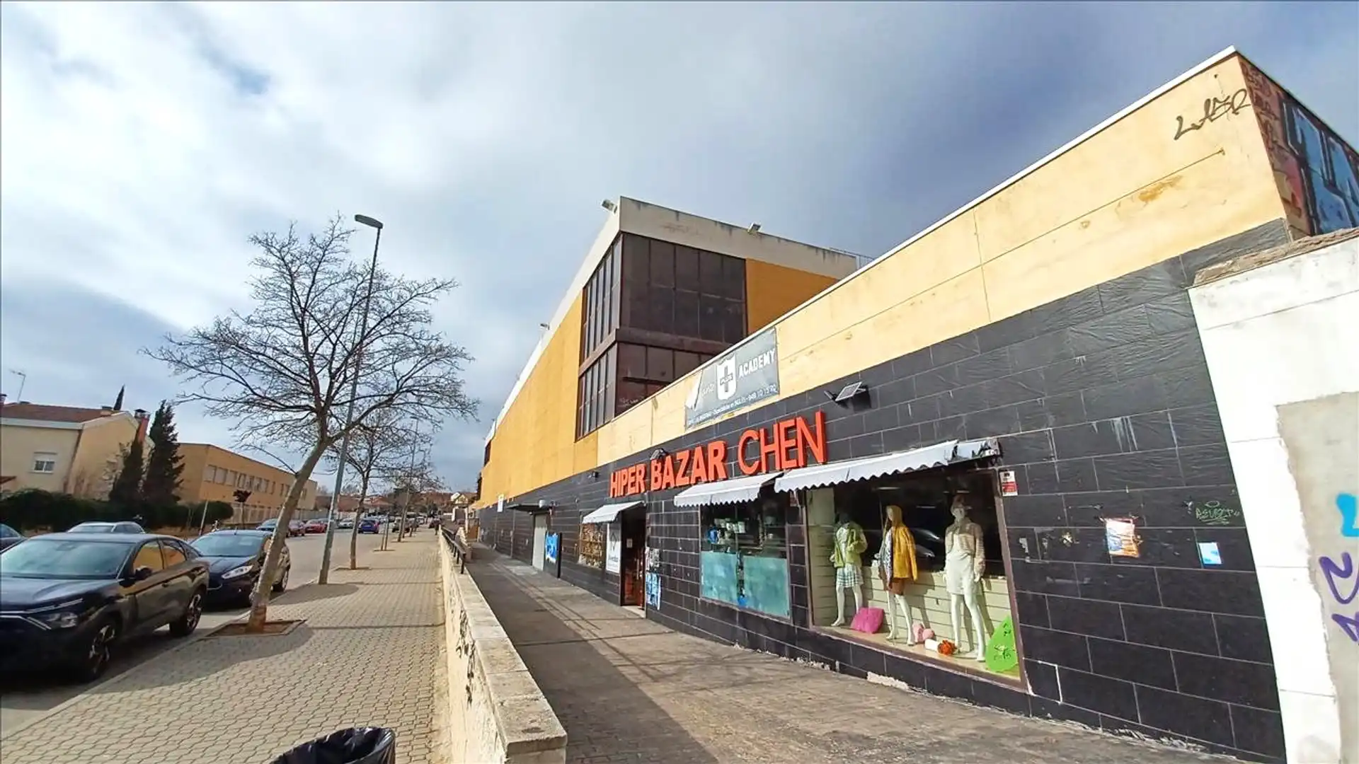 Premises for sale in Marchamalo, Cabanillas del Campo