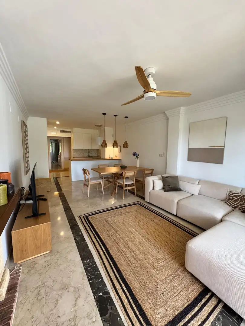Appartement compact avec piscine à vendre à Marbella Centro